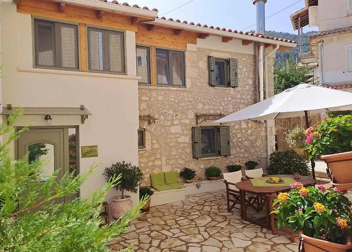 La Casa Di Bella A Tradional Stone House With Barbecue
