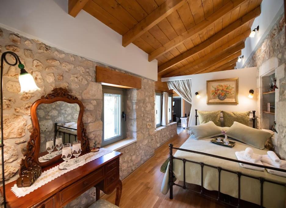 La Casa Di Bella A Tradional Stone House With Barbecue Holiday home *