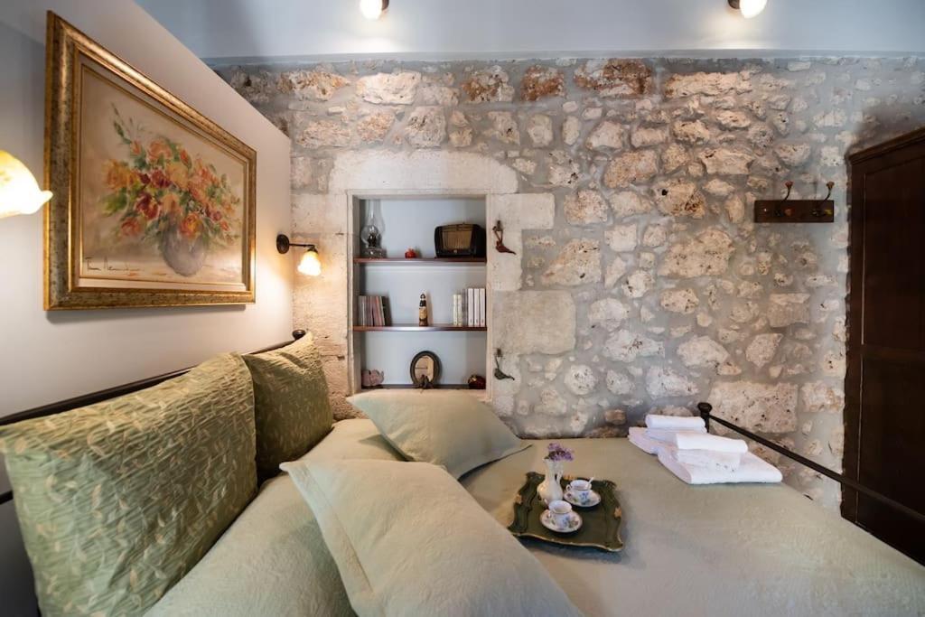 La Casa Di Bella A Tradional Stone House With Barbecue Holiday home