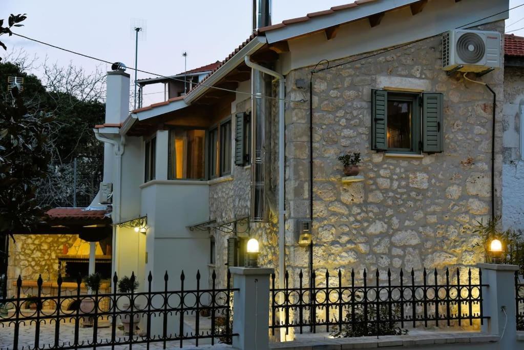 La Casa Di Bella A Tradional Stone House With Barbecue Holiday home *