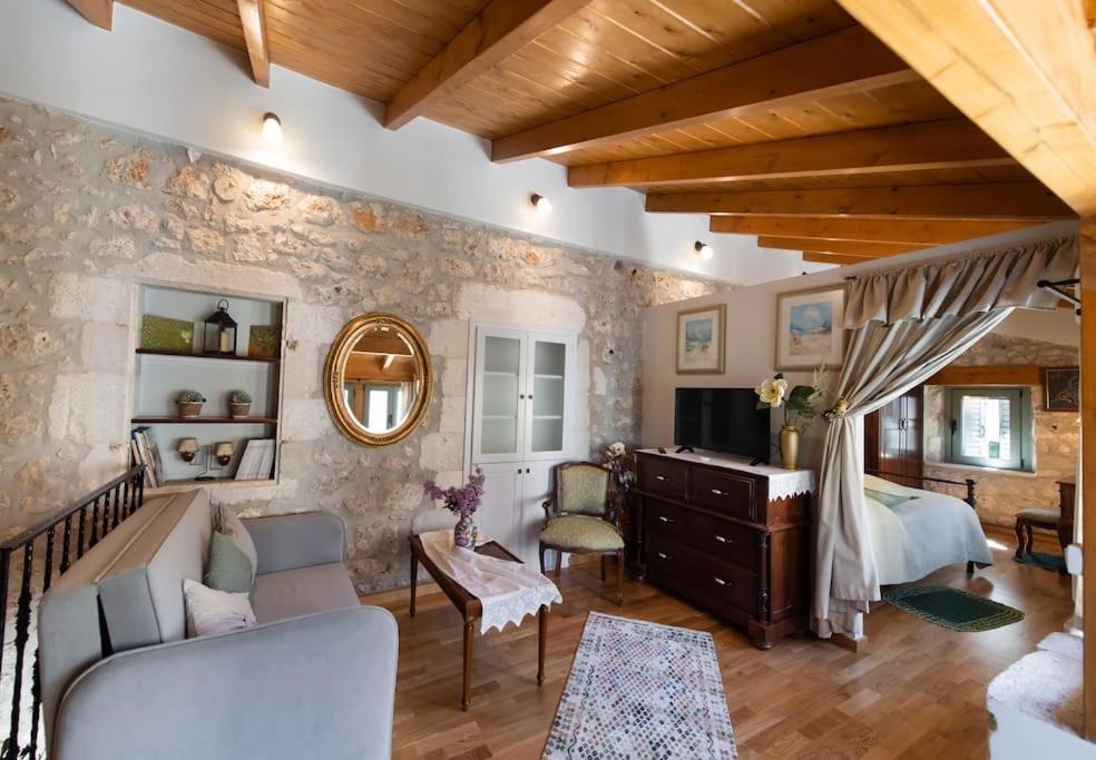 La Casa Di Bella A Tradional Stone House With Barbecue Holiday home