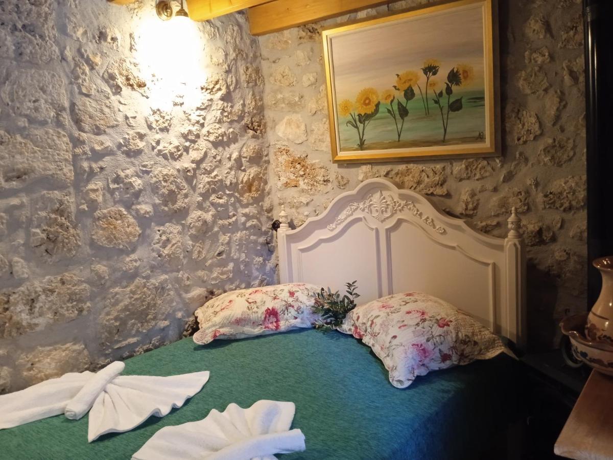 La Casa Di Bella A Tradional Stone House With Barbecue Holiday home
