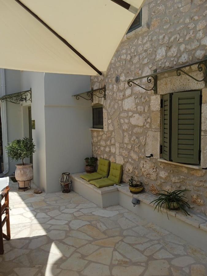 Holiday home La Casa Di Bella A Tradional Stone House With Barbecue *