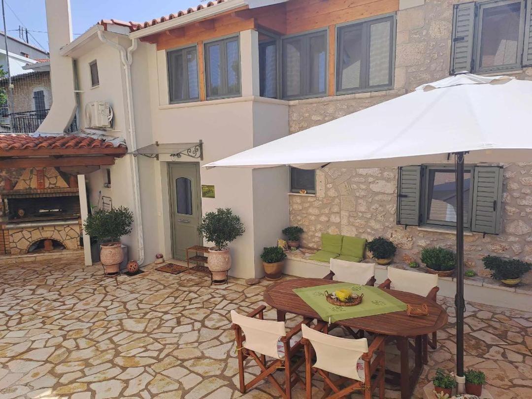 La Casa Di Bella A Tradional Stone House With Barbecue Holiday home