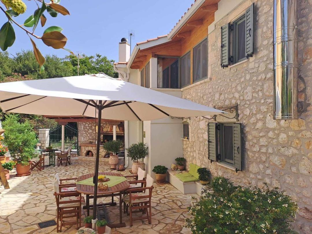 La Casa Di Bella A Tradional Stone House With Barbecue Holiday home *